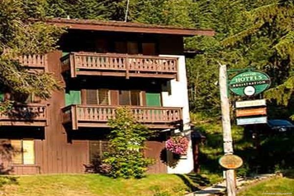CRYSTAL MOUNTAIN HOTELS (Enumclaw)
